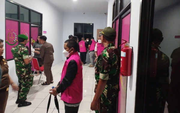 Thumbnail Berita - Kasus Korupsi Perjalanan Dinas DPRD Bitung, Kejaksaan Tahan 6 Orang