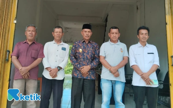 Thumbnail Wabub Aceh Singkil Sambangi Kantor SWI di Ruko Pemda Pulo Sarok