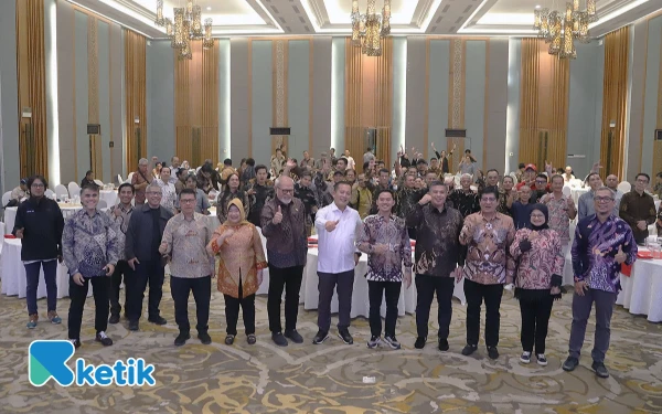 Thumbnail Berita - MPR Tegaskan Peran Penting Media Dorong Pembangunan Daerah