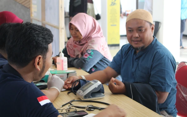 Thumbnail Layanan Kesehatan hingga Permainan Kreatif Warnai Masa Taaruf Santri PPI Abdul Malik Fadjar