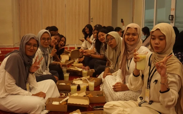 Thumbnail Apakah Kamu Seorang Social Butterfly? Cek Sekarang!