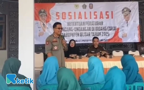 Thumbnail Berita - Melalui DBHCHT, Sat Pol PP Kabupaten Blitar Gelar Sosialisasi Bahaya Rokok Ilegal