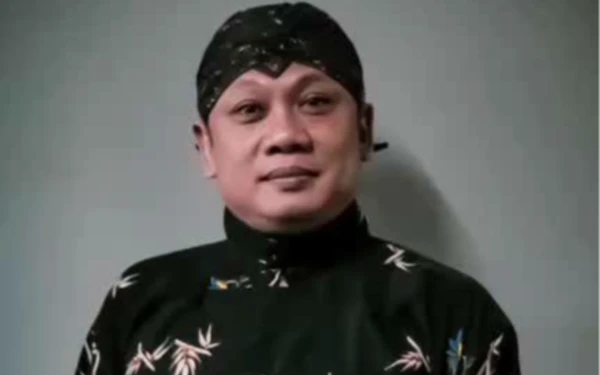 Seniman Kebanggaan Ngawi yang Padukan Lawak dan Dakwah! Siapa Cak Yudho Bakiak?