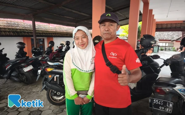 Thumbnail Lepas Sang Putri Masuk Sekolah Rakyat di Kota Batu, Begini Harapan Suwadi