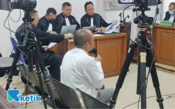 Thumbnail Sidang Lanjutan Korupsi Pokir OKU: Pengakuan Sugeng Ungkap Desakan Mendra dan Tawaran Proyek 'Setengah Hati'