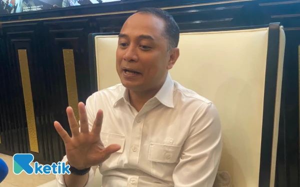 Thumbnail Anak Ketergantungan Gadget, Eri Cahyadi Minta Peran Ayah Signifikan