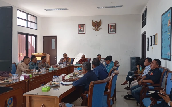 Thumbnail Berita - Cegah Kebakaran Kapal Terulang, Pelindo Tegal Galang Aksi Kolaboratif Lintas Instansi