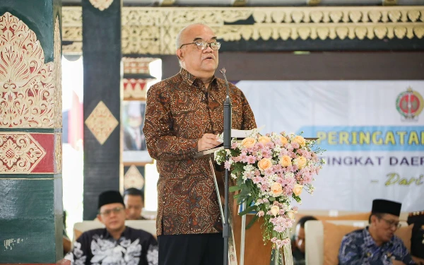 Thumbnail Berita - Puncak Peringatan Harganas Ke-32, Wagub DIY: Keluarga Kunci Kemajuan Bangsa