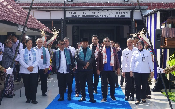 Thumbnail DPR RI Acungi Jempol! Lapas Cebongan dan Imigrasi DIY Jadi Percontohan Nasional