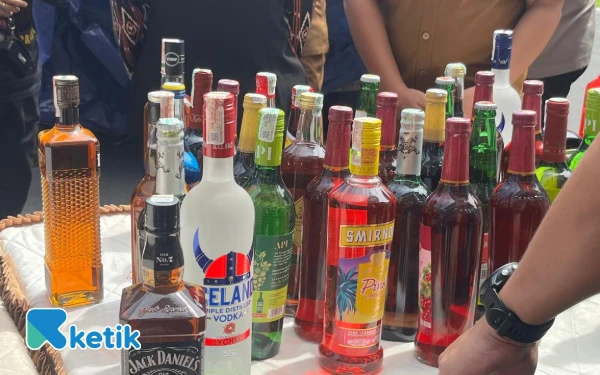 Thumbnail Pascaviral Konten King Abdi, Wali Kota Malang Perintahkan Satpol PP Perketat Razia Minol