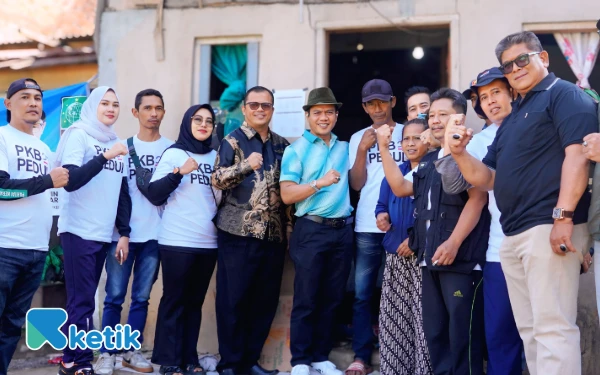 Thumbnail Serentak di 31 Kecamatan, PKB Kabupaten Bandung Renovasi Rumah Rusak Milik Warga