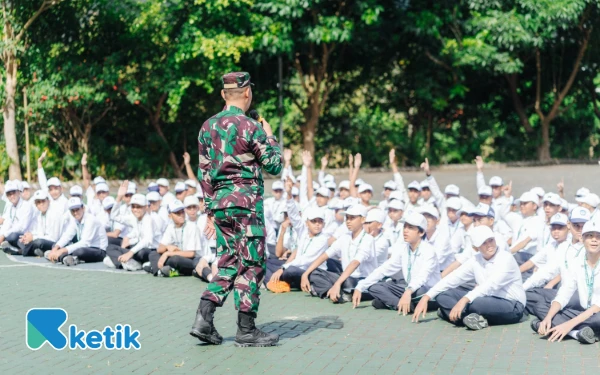 Thumbnail MPPLS Ponpes ‎Al Izzah Kota Batu Bekali Santri Baru dengan Projadi