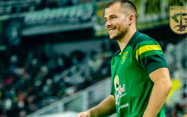 Thumbnail Eduardo Perez Berharap Mihailo Perovic Segera Beradaptasi di Persebaya