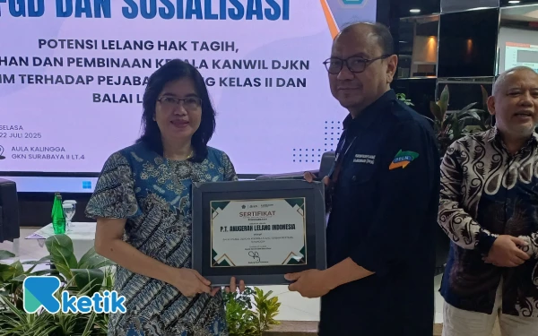 Thumbnail PT Anugerah Lelang Indonesia Raih Penghargaan Penyelenggara Lelang Mandiri Terbaik dari DJKN Jatim