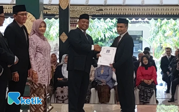 Thumbnail Berita - Lantik 22 Pejabat Pimpinan Tinggi Pratama, Bupati Sleman Tekankan Integritas dan Inovasi