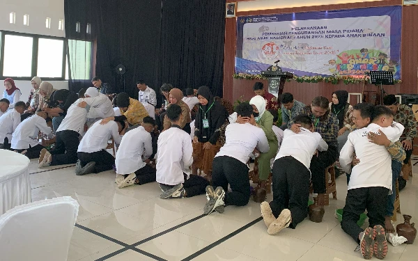 Thumbnail Berita - Hari Anak Nasional, 7 Anak Binaan LPKA Yogyakarta Dapat Kado Spesial