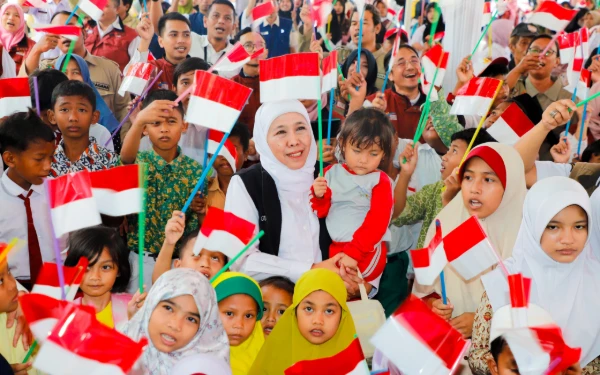 Thumbnail Gubernur Khofifah Berbagi untuk Yatim dan Calon Murid Sekolah Rakyat di Pasuruan