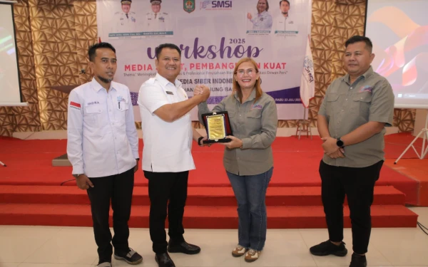 Thumbnail Wabup Asahan Rianto Apresiasi SMSI, Dukung Terwujudnya Media Sehat dan Profesional