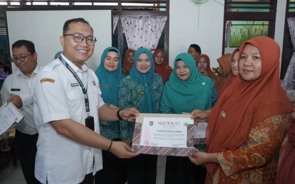 Thumbnail Ketua TP PKK Asahan Sosialisasikan dan Pantau IVA Test di Aek Songsongan