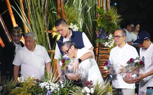 Thumbnail Surabaya Resmikan RTH Baru di Sungai Jagir, Lengkap dengan Jogging Track 200 Meter