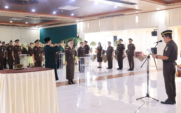 Thumbnail Berita - Rotasi Pejabat Eselon II dan III Kejati DIY, Langkah Strategis Tingkatkan Performa Korps Adhyaksa
