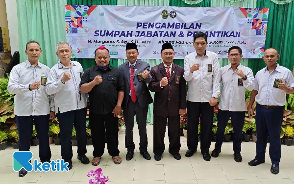 Thumbnail Berita - H Margono Resmi Jabat Panitera PA Blitar, Tugas Nanggolo Yudo: Selamat Bertugas dan Bawa Semangat Baru