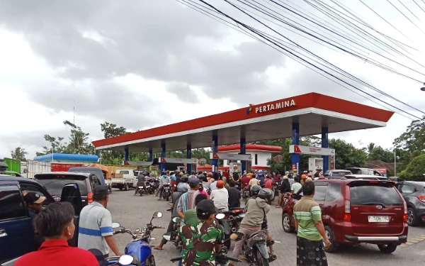 Thumbnail Berita - Pemkab Lumajang Tegaskan Suplai BBM dari Pertamina Ditingkatkan