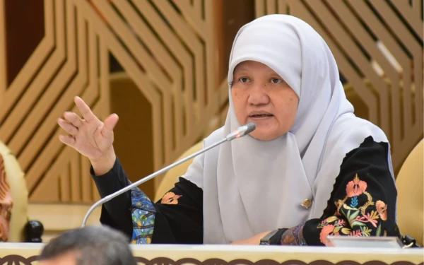 Thumbnail Anggota DPR RI Soroti Kericuhan di Kya-Kya Surabaya, Minta Evaluasi Mendalam