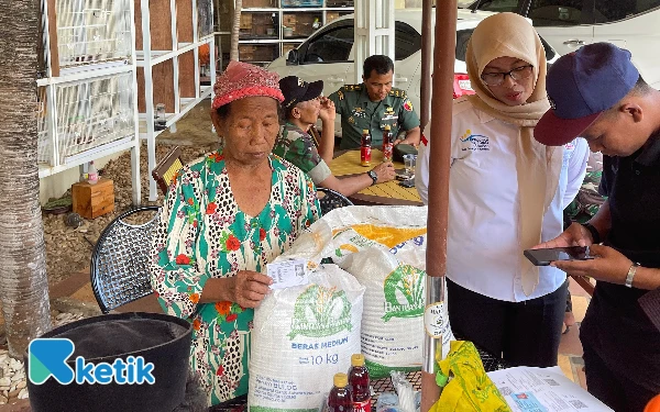 Thumbnail Distribusi Bantuan Pangan di Tamberu Timur Sampang Transparan dan Tepat Sasaran