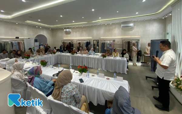 Thumbnail Berita - Aleza Kediri Ajak Perempuan Melek Finansial