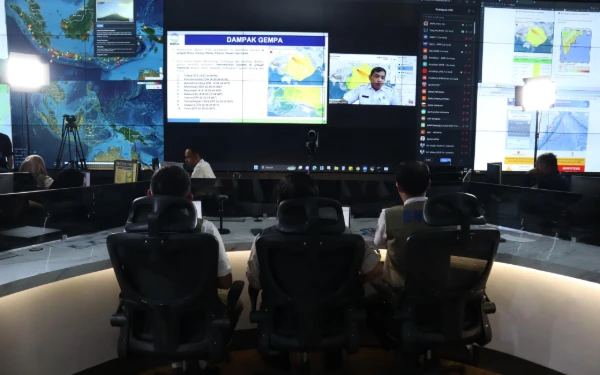 Thumbnail Tsunami Mengintai! BNPB Imbau Warga Pesisir Indonesia Lakukan Ini