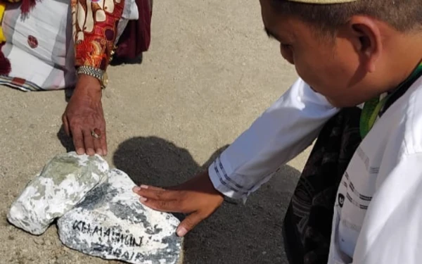 Thumbnail Berita - Berkah Ijazah KH Maimun Zubair, Kiai Syukran Kembali ke Tanah Suci Tanpa Biaya