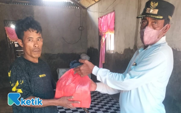 Thumbnail Pemdes Sambiki Halmahera Selatan Salurkan Santunan Duka