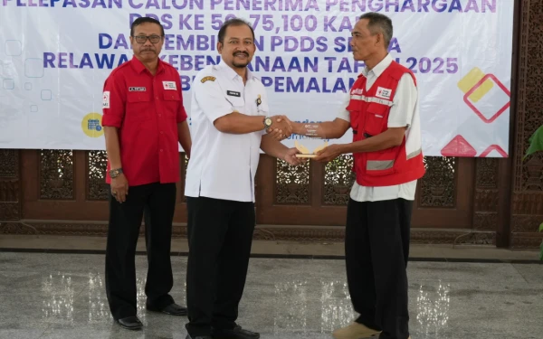 Thumbnail Bupati Pemalang Lepas 50 Relawan Penerima Penghargaan Donor Darah Sukarela