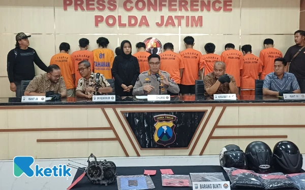 Thumbnail Ditreskrimum Polda Jatim Tangkap 12 Tersangka Curanmor Selama Juli 2025, Satu Pelaku Masih di Bawah Umur