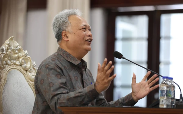 Thumbnail Dari Penata Kampung Jadi Calon Sekda Surabaya! Mungkinkah Lilik Arijanto Terpilih?