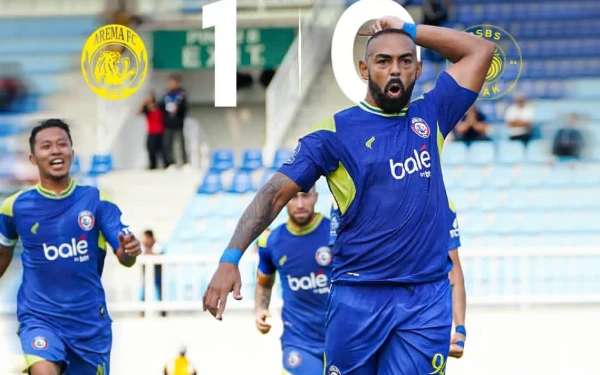 Thumbnail Arema FC Hajar PSBS Biak 4-1, Kado Manis HUT ke-38