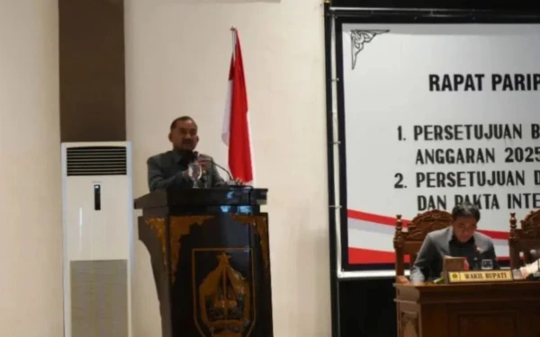 Thumbnail Berita - Bupati Pemalang Prioritaskan Pembangunan Jalan di Tahun 2026