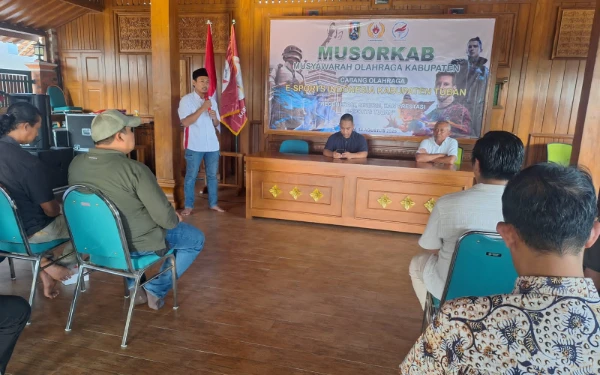 Thumbnail Berita - Kartono Terpilih Kembali sebagai Ketua ESI Tuban Periode 2025-2030