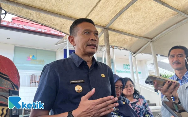 Thumbnail Di Saat Bupati Pati Mau Dilengserkan Akibat PBB Naik, Kota Malang Justru Menggratiskan, Siapa Wali Kotanya?