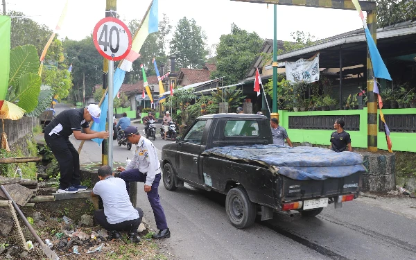 Dishub Sleman Pasang Rambu Batas Kecepatan di Turgo-Pakem untuk Tekan Laju Kendaraan Berat
