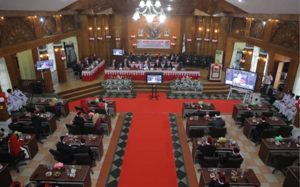 Thumbnail Berita - Simak Pidato Kenegaraan HUT Ke-80 Kemerdekaan RI, Pemkab Asahan Teguhkan Semangat Persatuan