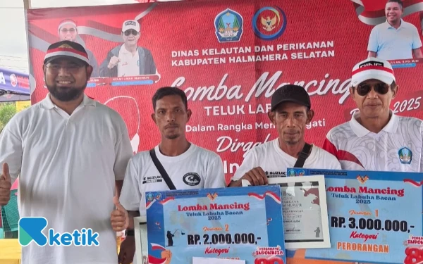 Thumbnail Berita - Nelayan Bajo Menjaring Prestasi di HUT Republik