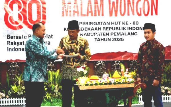 Thumbnail Berita - Kado Istimewa HUT Ke-80 RI! Bupati Pemalang Bebaskan PBB dan BPHTB Khusus Veteran