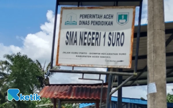 Thumbnail Berita - SMA Suro Diduga Langgar SE Gubernur Aceh, Pungli Biaya Seragam Rp875 Ribu