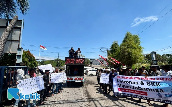 Thumbnail Nelayan Kepulauan Madura Lurug Petronas dan SKK Migas Jabanusa, Tuntut Transparansi Ganti Rugi Rumpon Rp21 M