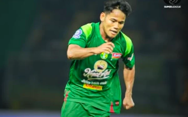 Thumbnail Tampil Apik, Eduardo Perez Berencana Pasang Toni Firmansyah saat Lawan Bali United