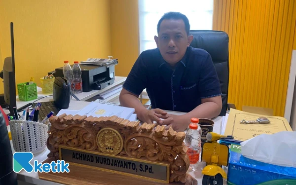 Thumbnail Fraksi Golkar Ingatkan Dirut KBS Harus Kuasai Manajemen dan Konservasi