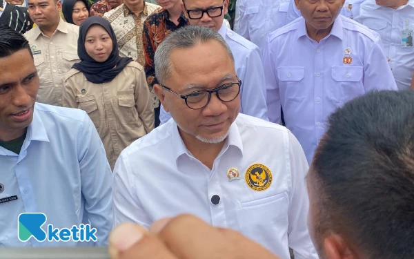 Thumbnail Zulhas Dorong Koperasi Merah Putih Jadi Motor Ekonomi Rakyat di Surabaya