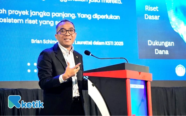 Thumbnail Berita - Mendiktisaintek Sebut Riset dan Inovasi Kunci Keluar dari Middle Income Trap